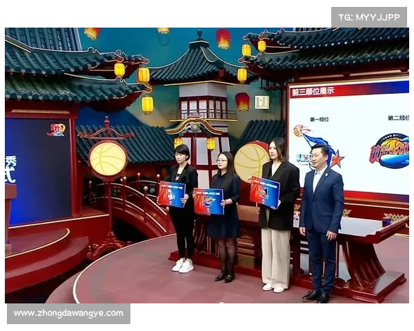 杨曦皓首秀亮眼贡献18+10+5帽 帮助福建男篮大胜香港汉友 杨曦皓首秀亮眼贡献18+10+5帽 帮助福建男篮大胜香港汉友