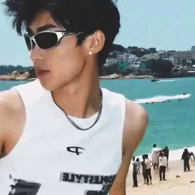 阚旦娅